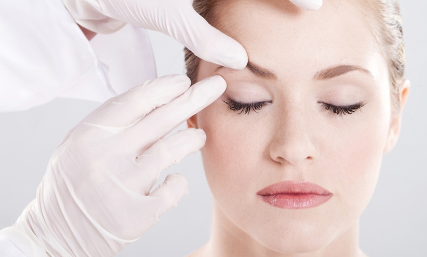 Image 3: Enhance Your Natural Features w/ 50 or 100 Units of Dysport