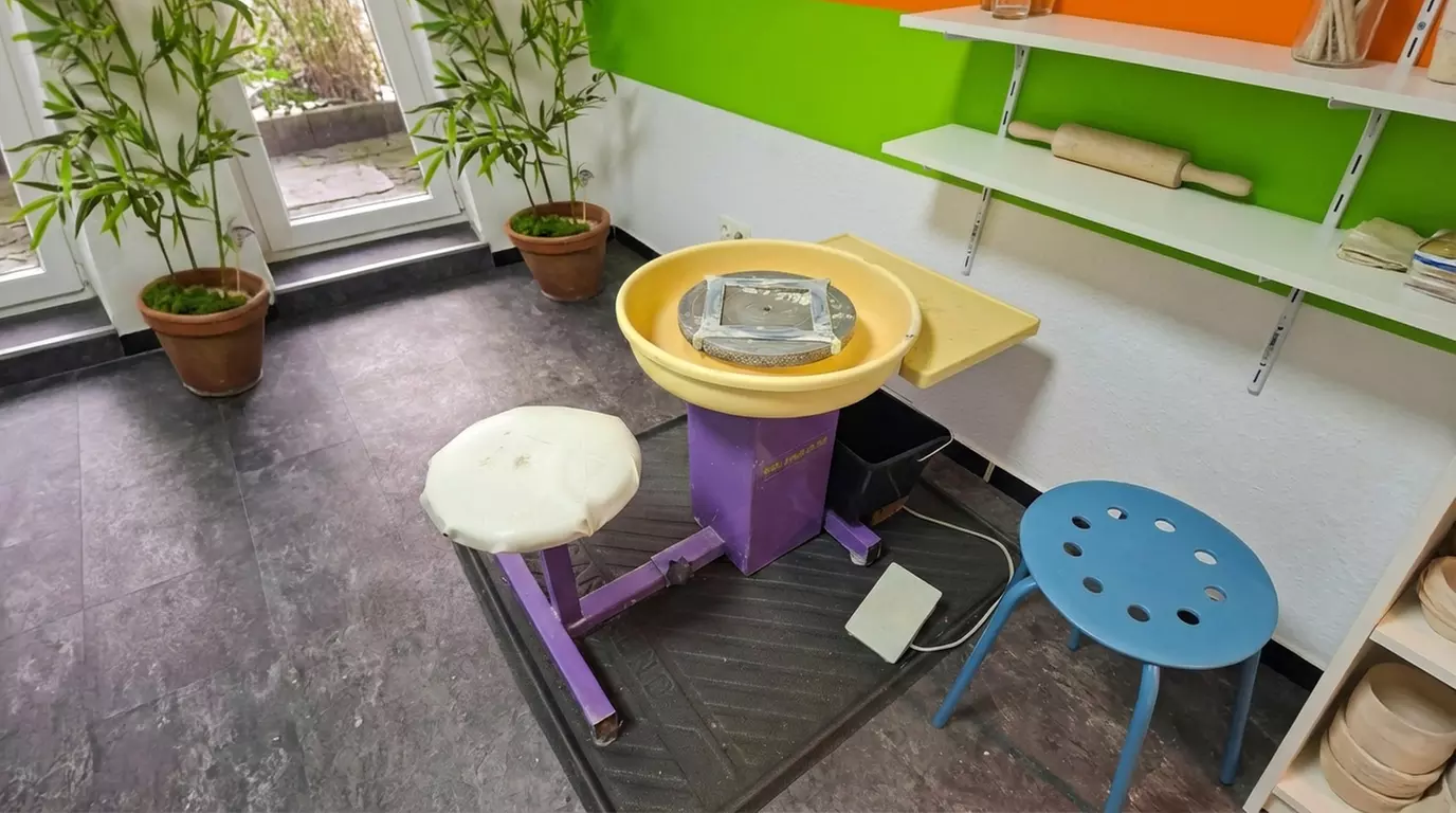 2-stündiger Töpferkurs inkl. Glasieren, Brennen & fertigem Produkt