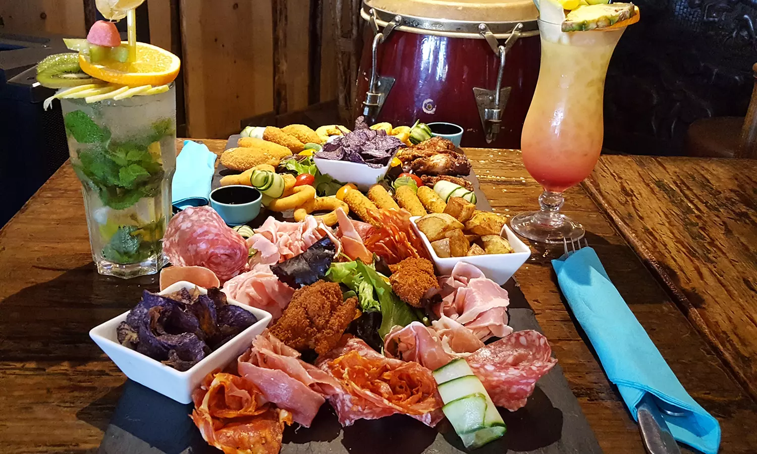 Jusqu'à 55% de remise sur Tapas chez Tree Bo By Djembe