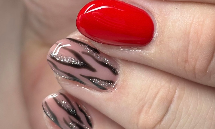 Image 7: Up to 25% Off on Nail Spa/Salon - Shellac / No-Chip / Gel at All about you beauty and training salon