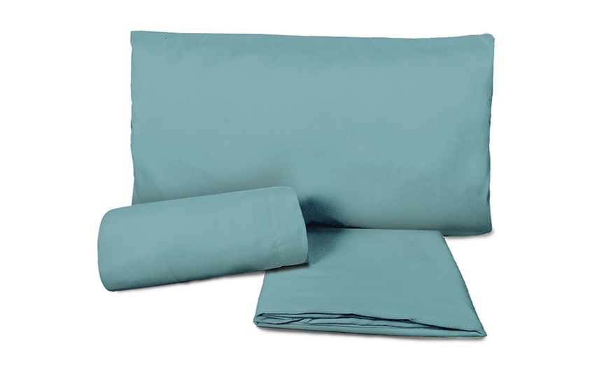 Image 4: Completo lenzuola in 100% microfibra Made in Italy