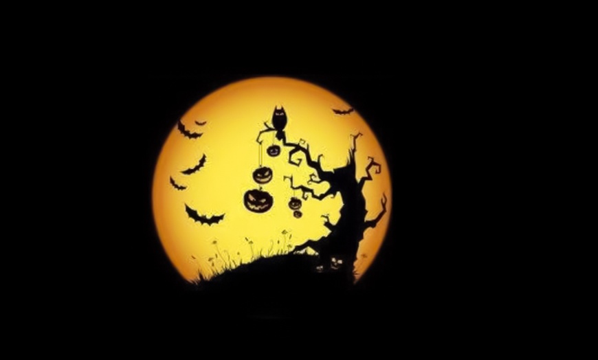 Image 2: Up to 2 hours Halloween London Tours – Jack the Ripper & Ghost Walk