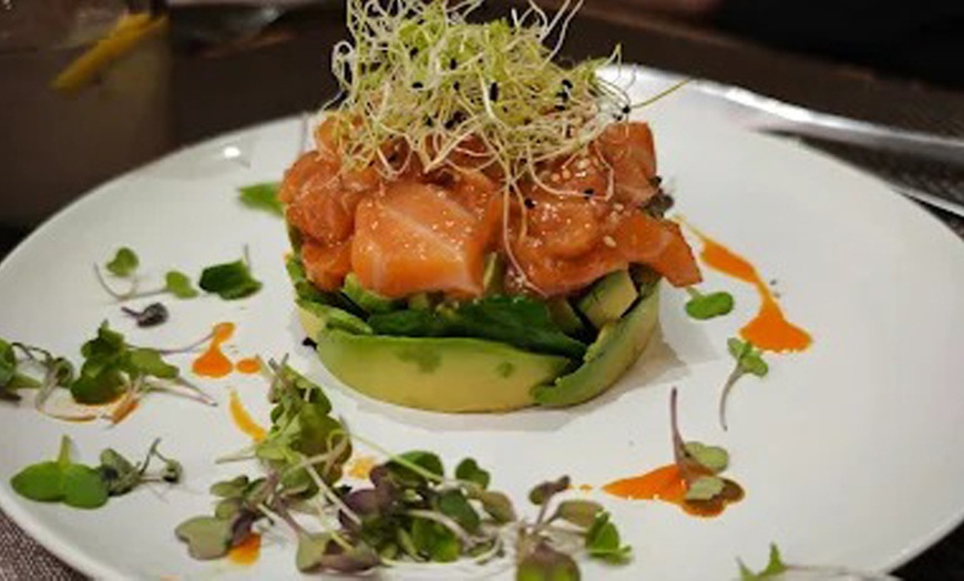 Image 10: Sabores mediterráneos: menú clásico o prémium para 2 o 4 personas