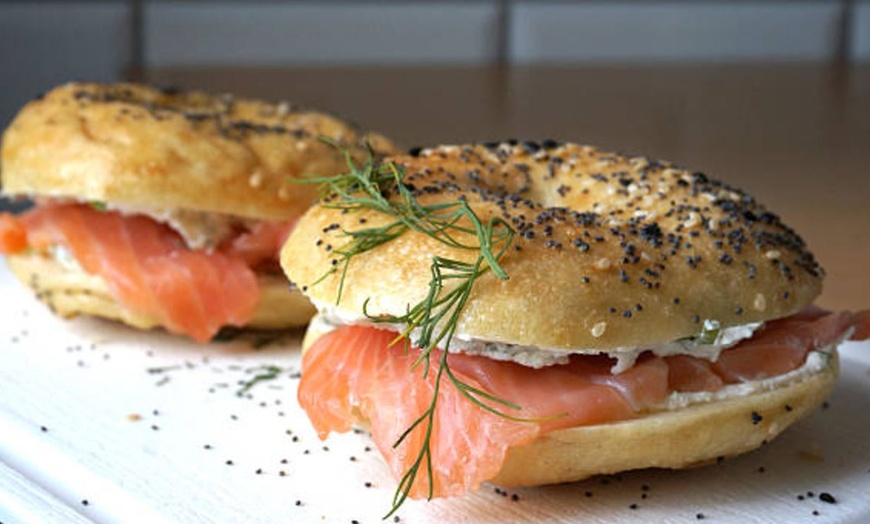 Image 4: Brunch o merienda para 2 o 4, o caja de 6 o 12 cookies o rolls varios