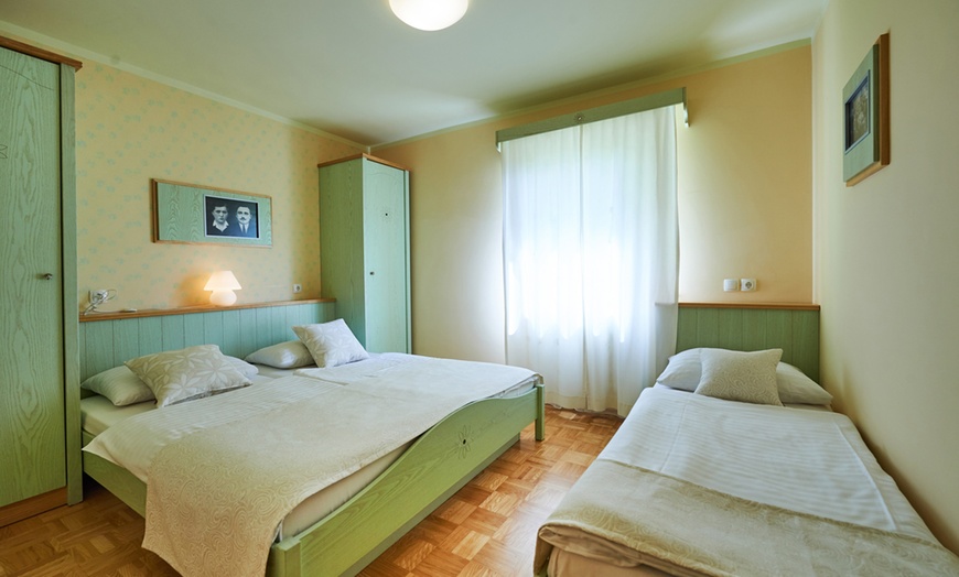 Image 8: Slovenia: camera doppia con massaggio e ingresso sauna