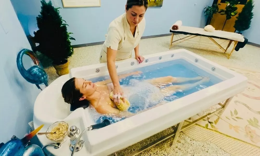 Get 30 Min Body Scrub, Hydrotherapy, Pure Mineral Glow & Table Shower