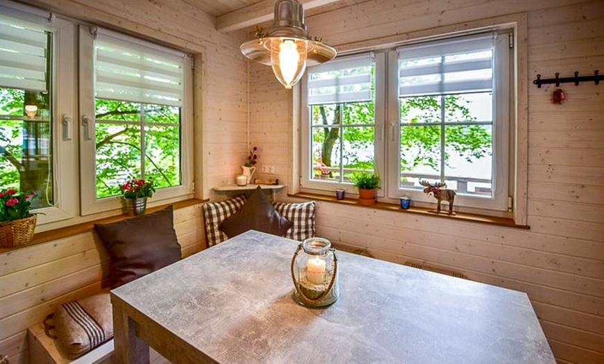 Image 6: Sauerland: 4 Nächte im Baumhaus + Endreinigung und Panorama-Sauna