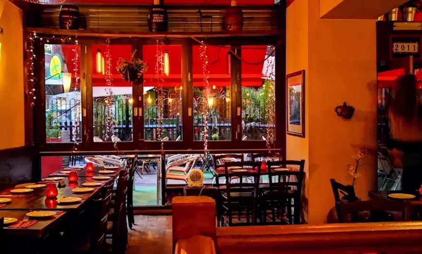 Image 5: Comedy Show at Soho Central @ Jamon Jamon w/ Optional Paella & Drinks