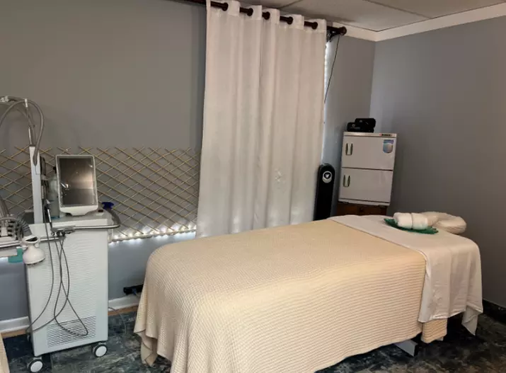 Hydrafacial Options at Serenity Massages Of The Palm Beaches