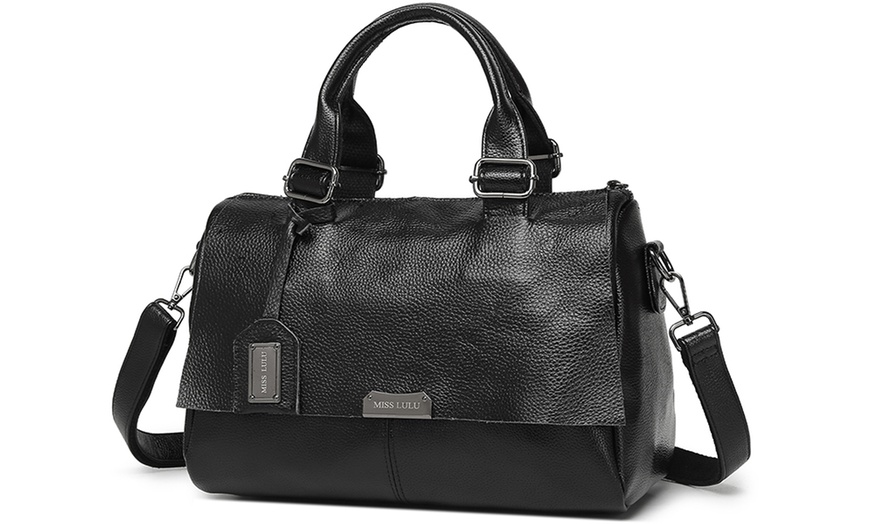 Image 4: Premium Leather Crossbody Bag With Large Capacity