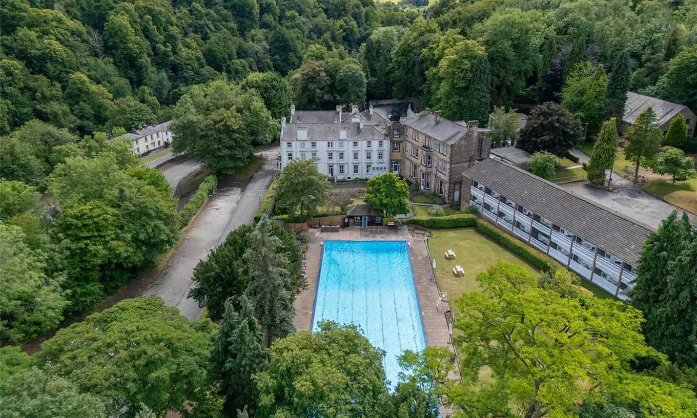 Luxurious Spa Day at 18th Century New Bath Hotel & Spa in Derbyshire