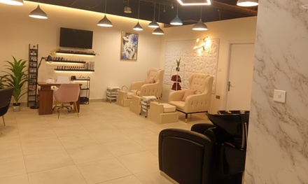 Classic Mani Pedi