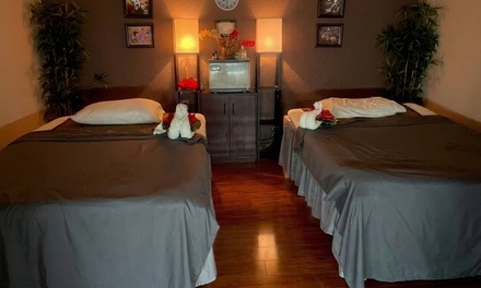 60-Minute Swedish Massage with Hot Stones & Aromatherapy - Reela Thai Therapy Center