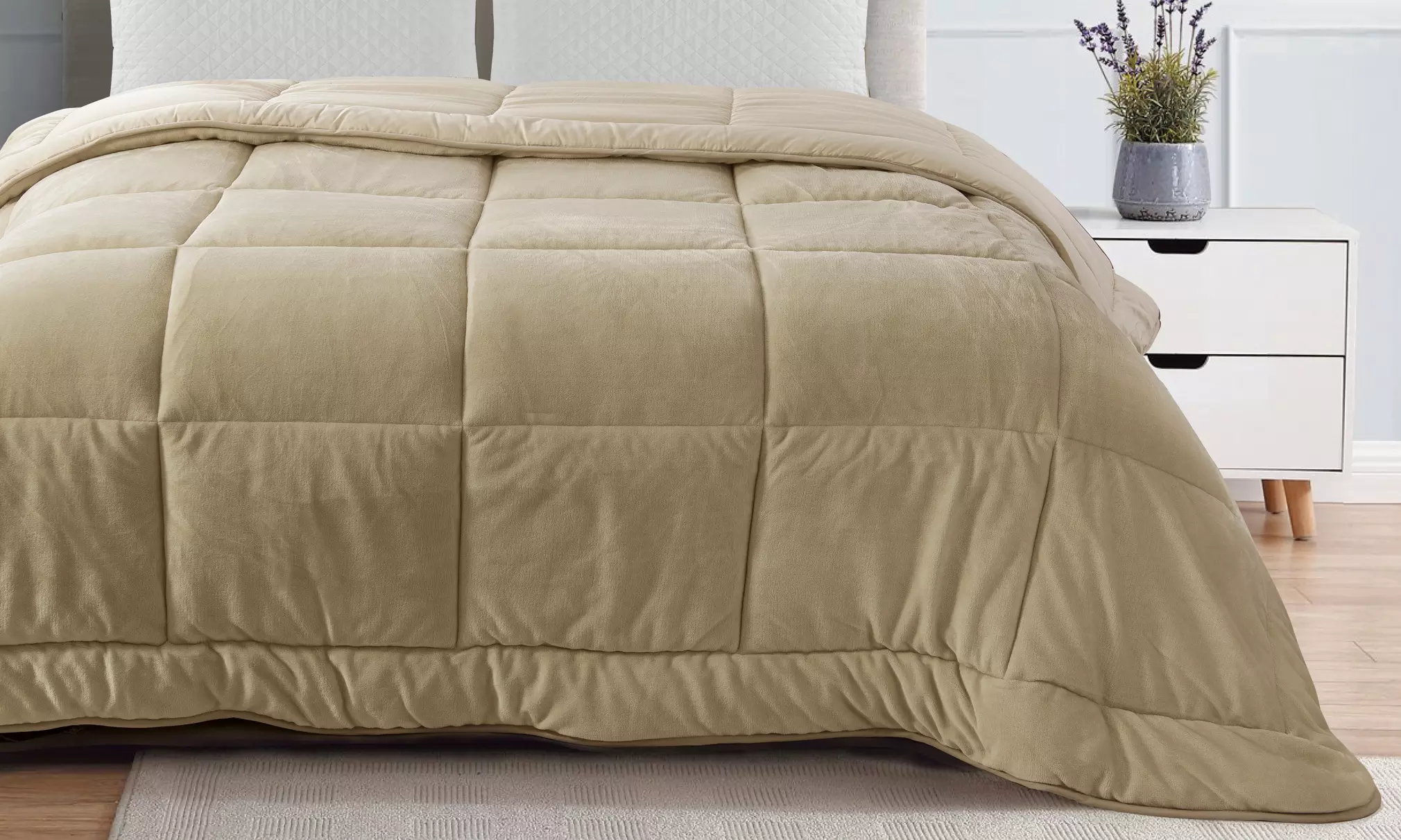 Couette en microfibre et flanelle