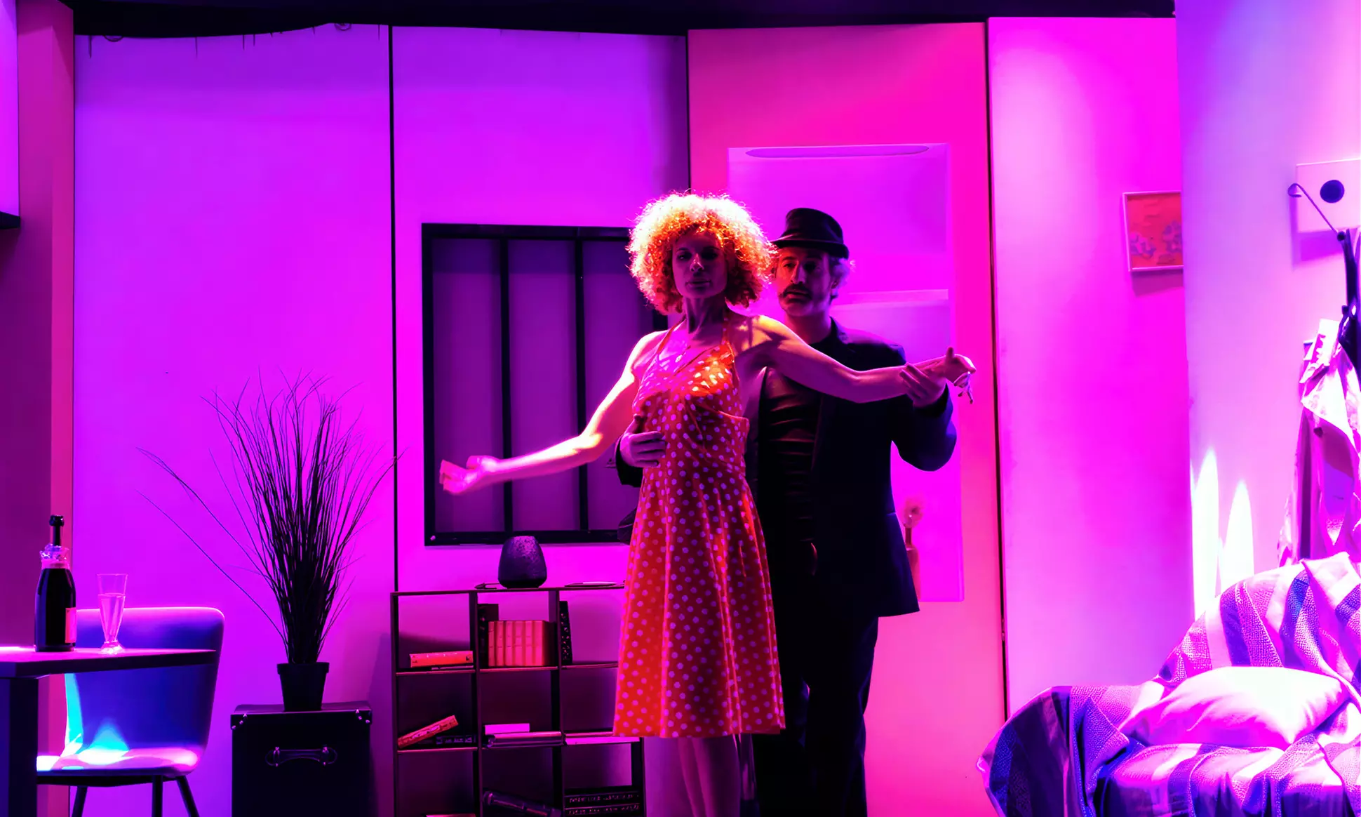 "Pour vivre heureux, vivons couchés" au Théâtre Victoire à Bordeaux