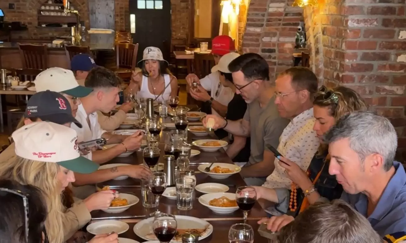 Discover North End Boston Food Tour with a Local Guide