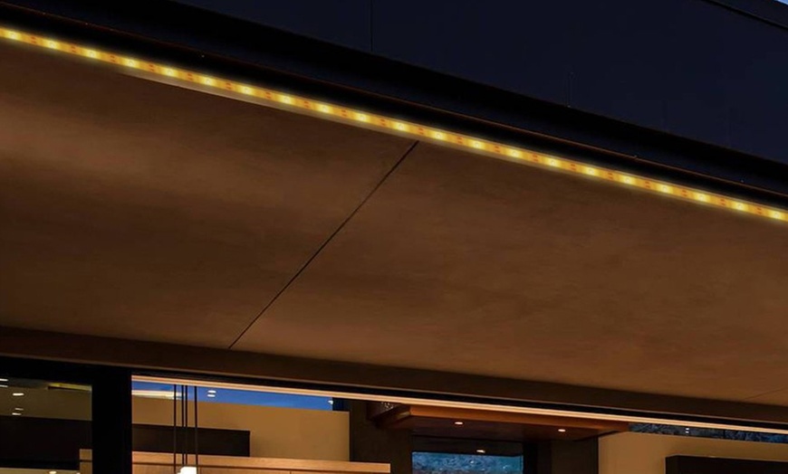 Image 3: Outdoor LED Solar Strip Light Set