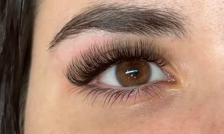 Image 3: Achieve a Fuller Look w/ Hybrid, Volume, or Classic Eyelash Extension
