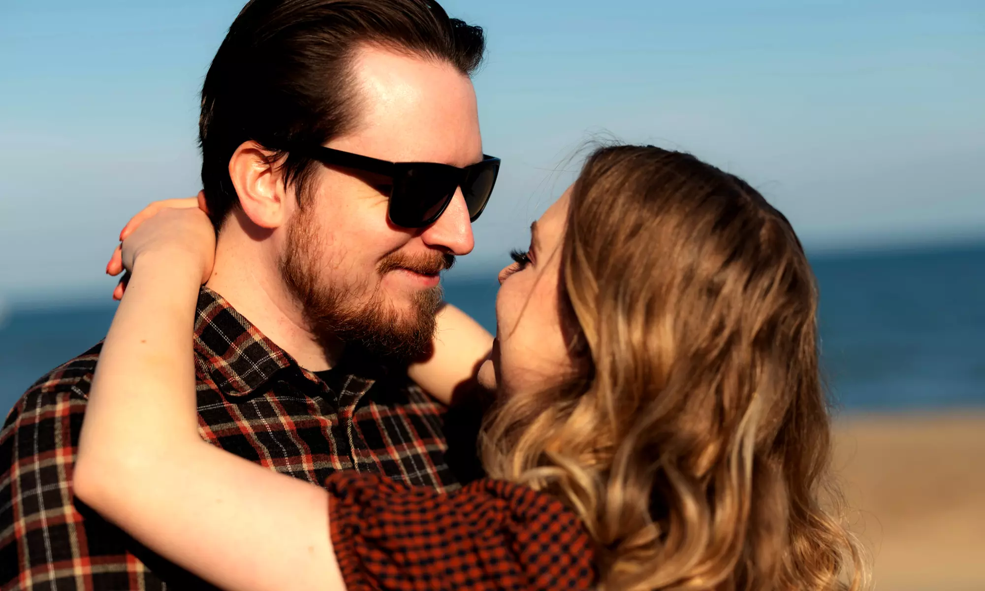 60 or 90-Min On-Location Engagement/Couple Photography Sessions