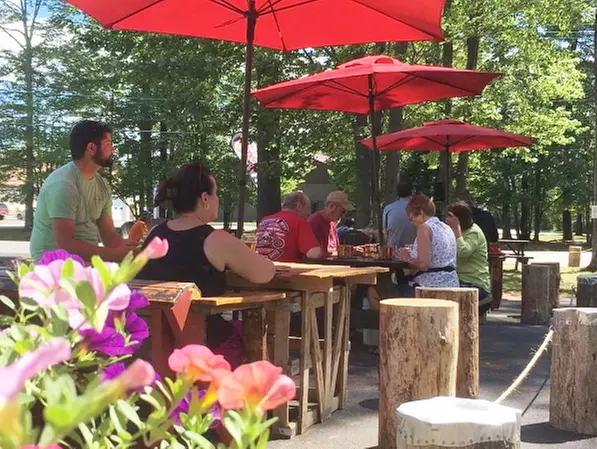 Craft Beer Tasting With a Pint Glass for One, Two[with Tour], or Four 
