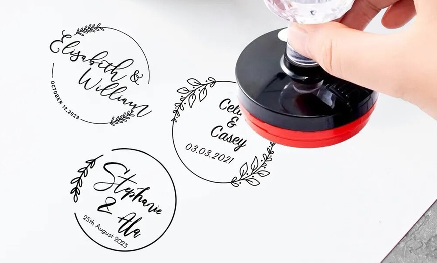 Image 5: 1-2 personalisierbare Stempel mit eigenem Text in Design nach Wahl