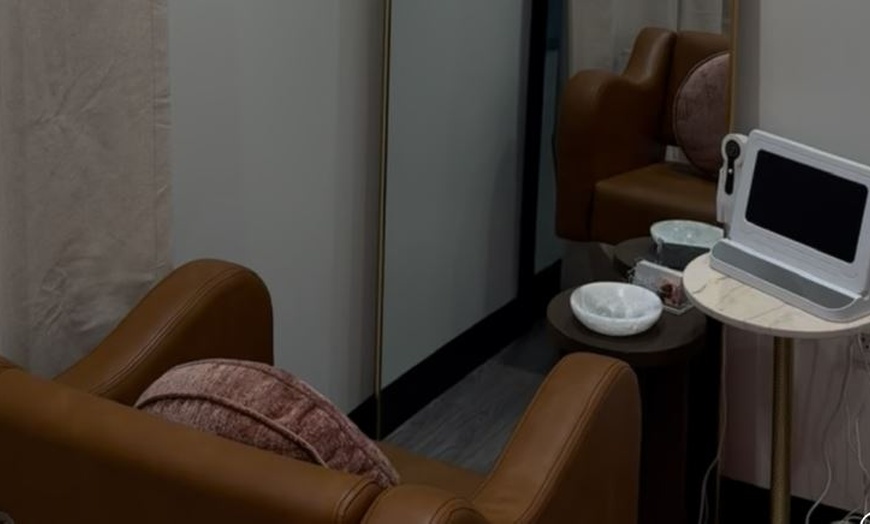 Image 9: 45, 65 or 105-Minute Head Spa Service with Massage, Cleanse and More