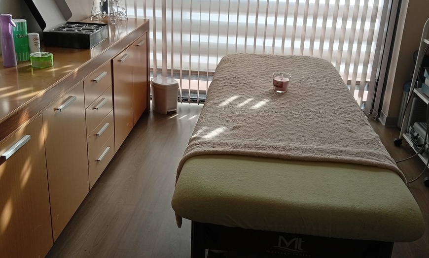 Image 5: Massage au choix et réflexologie plantaire à Albi avec Talc & Thaï