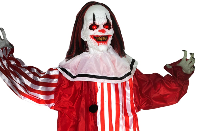 Image 12: Outsunny Voice Activated Halloween Animatronics Witch