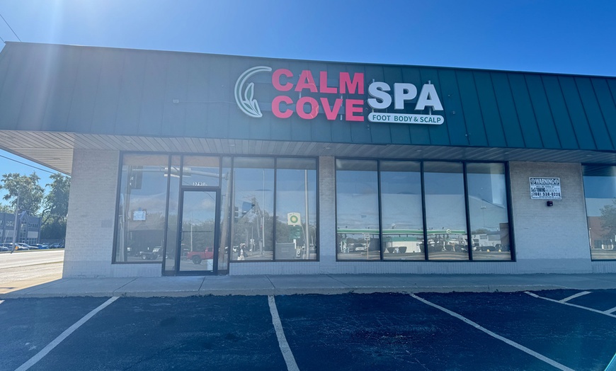 Image 2: Scalp Care Treatments with Rain Bar, Massage & Combination Sessions