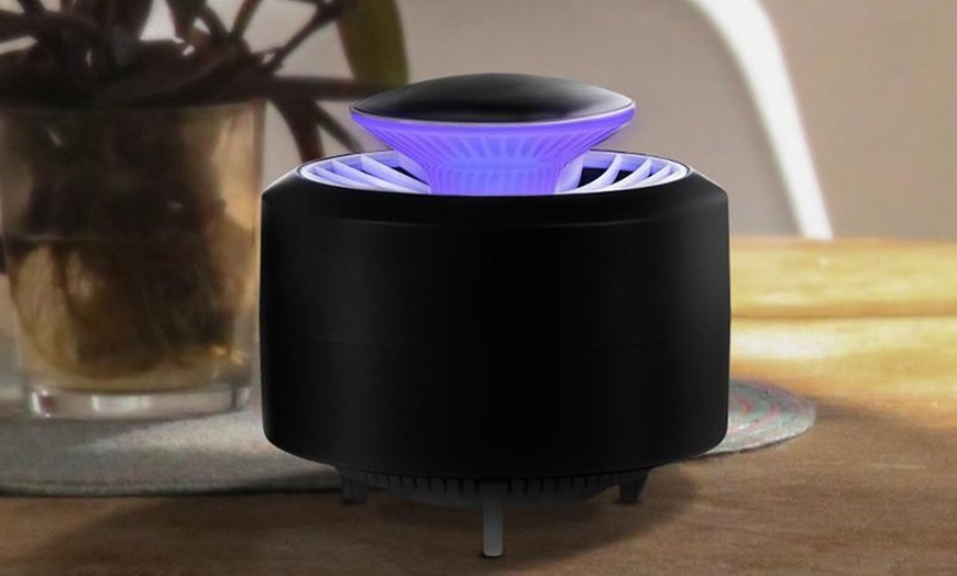 Image 2: Lámpara antimosquitos eléctrica con tecnología LED avanzada