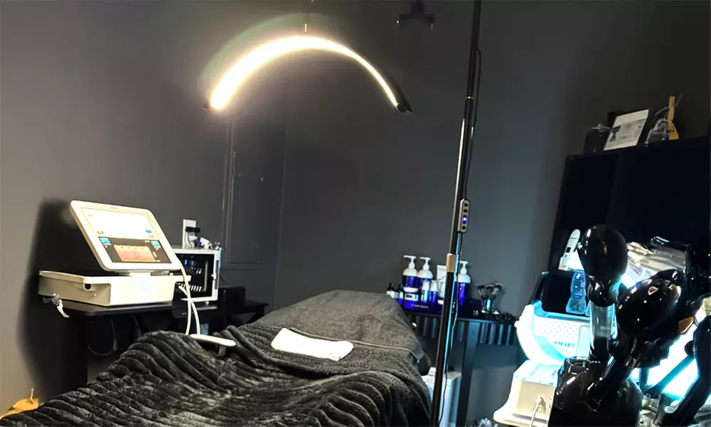 Achieve Youthful Skin with 50 or 100 Units of Xeomin Treatments