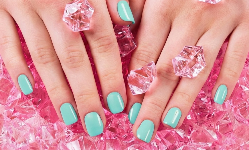 Image 9: Flawless & Long-Lasting SNS Full Nail Set –  1 or 2 Visits