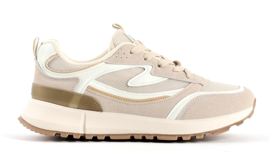 Image 2: Trekking Women's Trainers