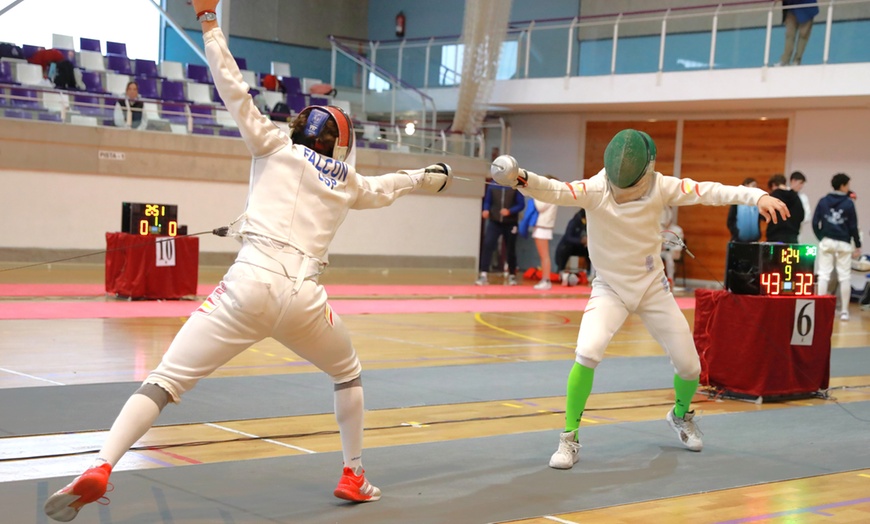 Image 4: Curso de iniciación de esgrima con 8 sesiones de 1 hora para 1 o 2 pax