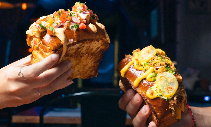 Image 10: Menú "Rock and Roll" para 2 personas con cocktail en Barcelona