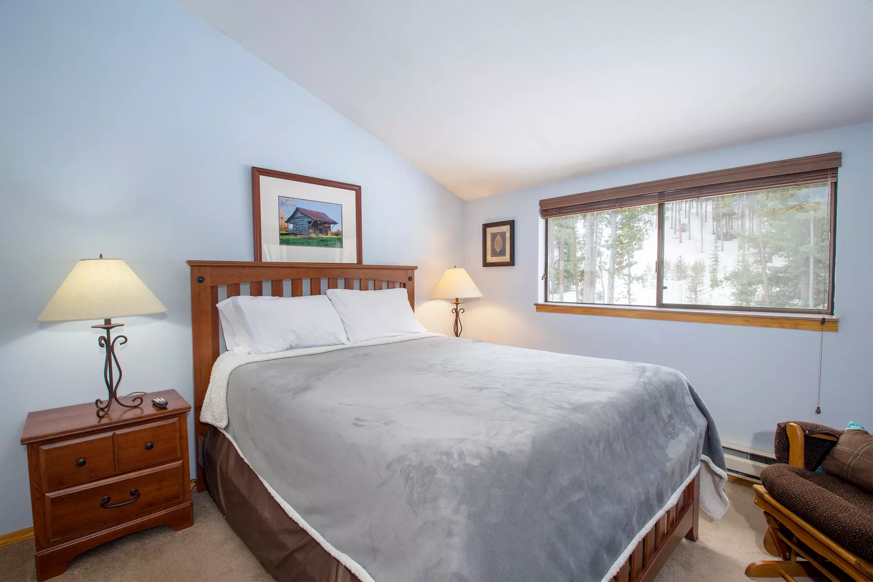 Mountain-View Condos in Colorado with Indoor Pool & Shuttle Access