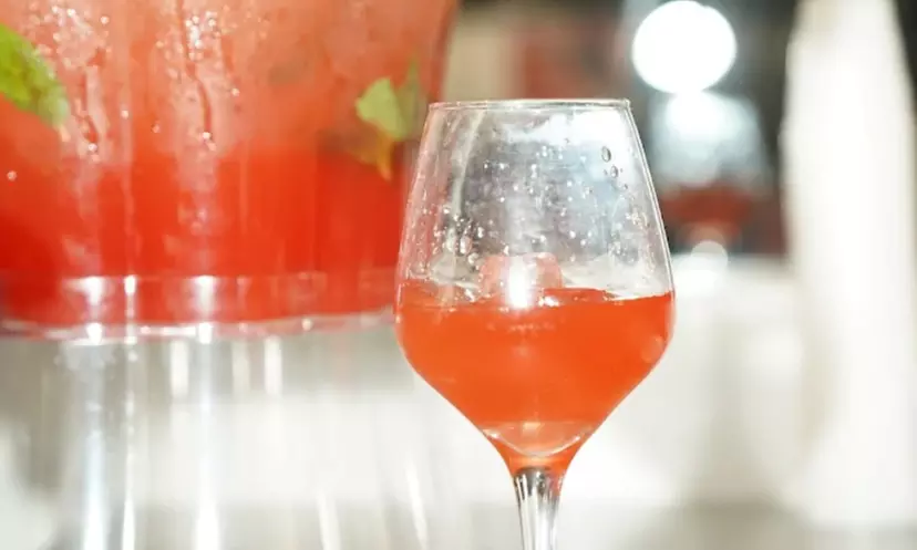 Enjoy $30, $50 to Spend or Starter, Main Dish & Drinks for Two or Four