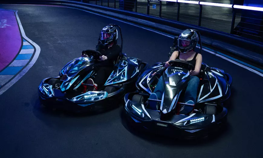 Image 8: Gokarty na dachu Galerii Posnania – karting dla dzieci i dorosłych