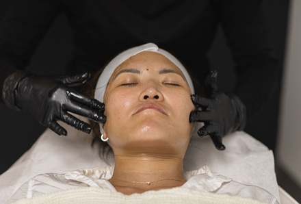 One Hydradermabrasion Treatment - Luz Lounge Portland