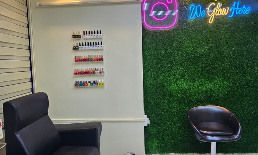 Image 4: Pamper Yourself with Full Body Waxing and Eyebrow Threading