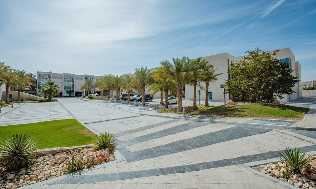 5* Al Ain: 1 Night Weekday or Weekend Stay with Optional Breakfast