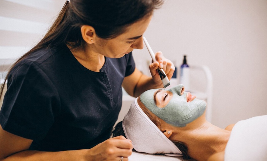 Image 7: Pamper Yourself: Glam Makeup & Hair Styling at Onfleek Brow & Beauty