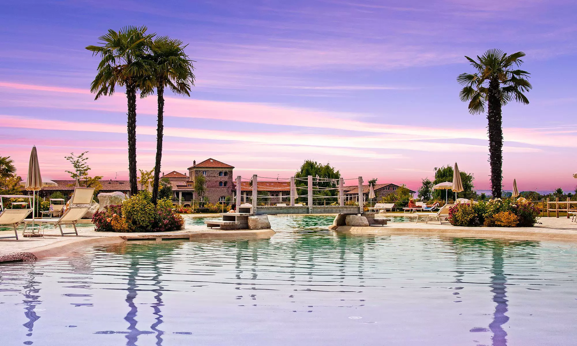 Gardasee: Doppel- oder Zweibettzimmer mit Frühstück / HP und Spa