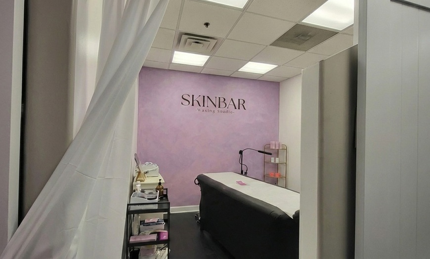 Image 4: Smooth Skin with One or Three Full Brazilian and Underarm or Full Leg