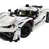 Image 3: LEGO Technic Koenigsegg Jesko Absolut White Hypercar