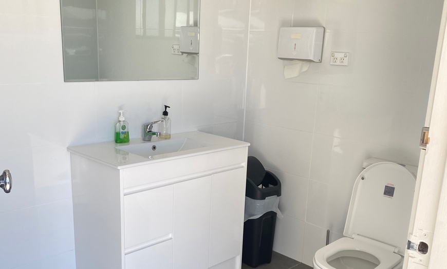 Image 5: 60 or 90-Minute Relaxation, Thai Oil or Traditional Thai Massage