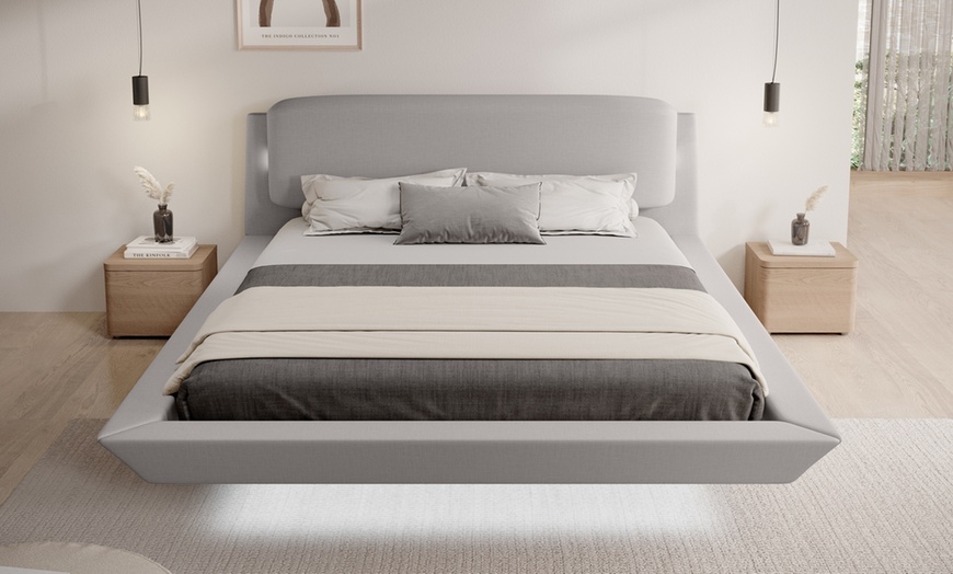 Image 2: Diana zwevend tweepersoonsbed