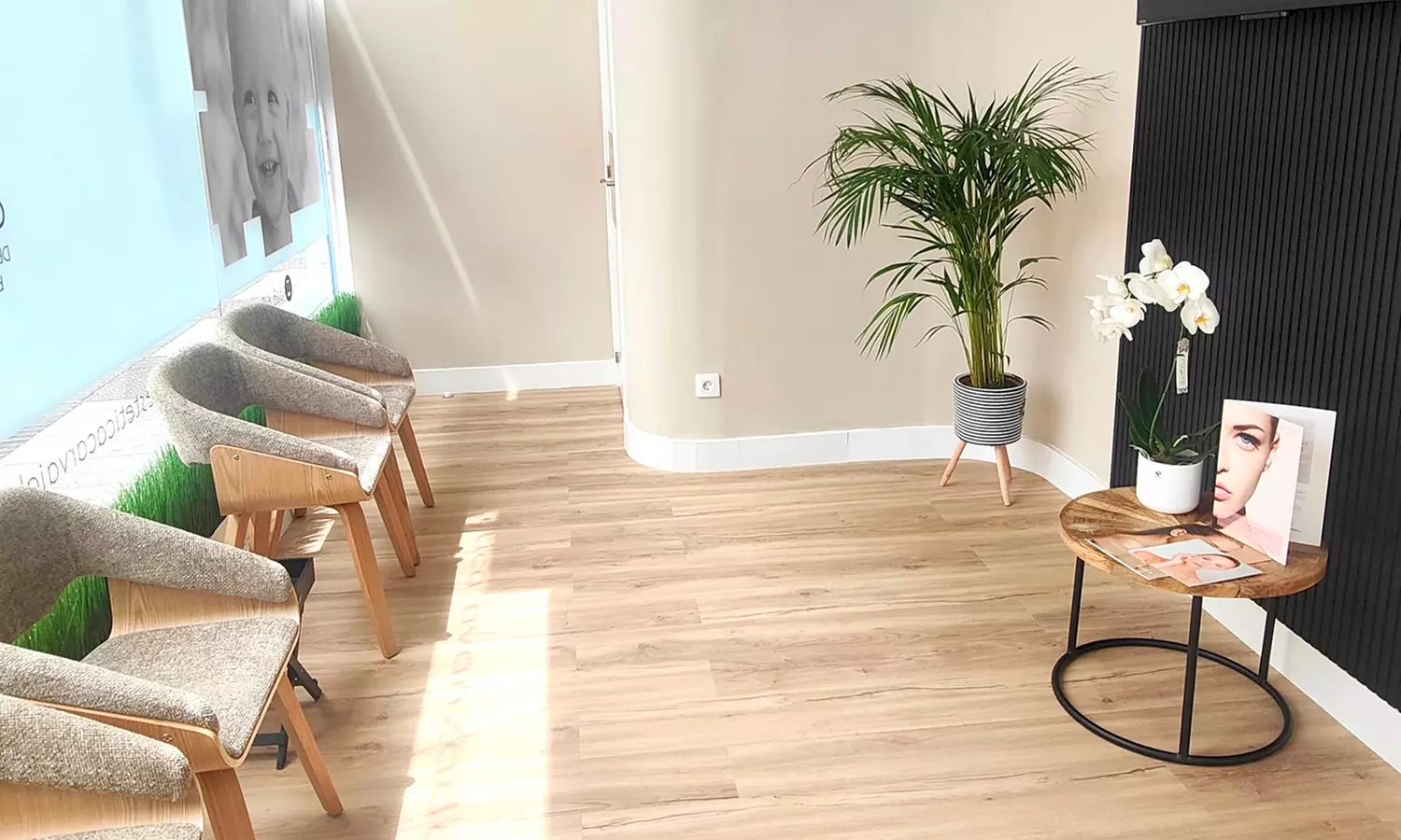 Revisión dental con limpieza y radiografía ortopantomografía