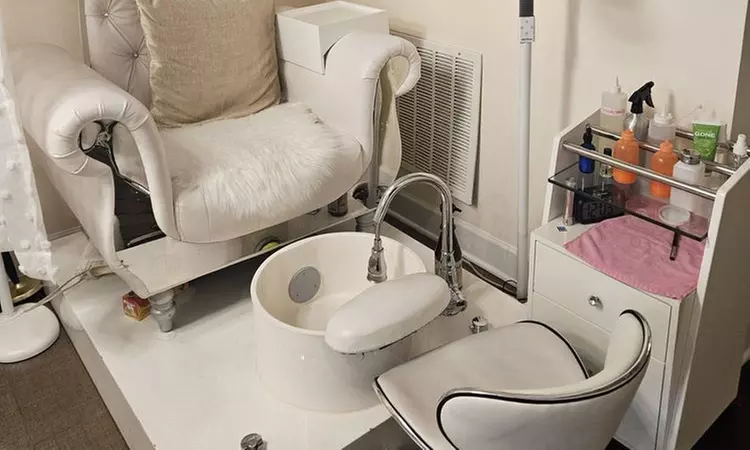 Experience Pressotherapy Sessions for Wellness and Detox