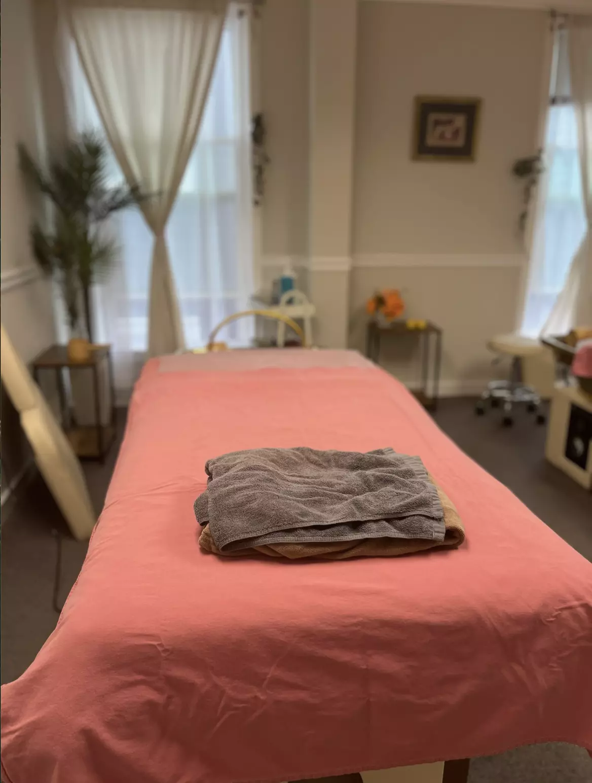 Head Spa for 1 - 2 w/Massage on Neck and Scalp + Optional Thai Massage